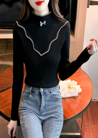 로맨틱 여성스러운 패션핏 터틀넥 니트 스웨터